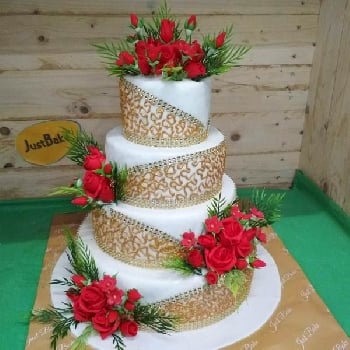 Minion cake