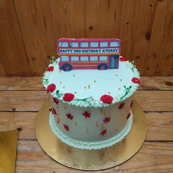 London Bus Birthday Cake