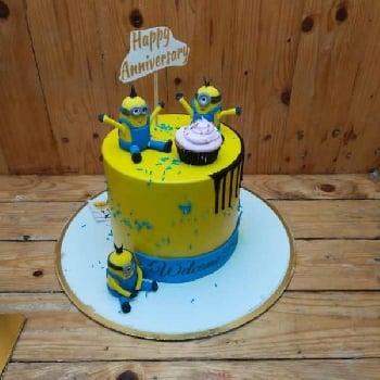 Minion Anniversary Cake