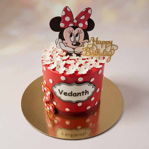 Minnie Mouse Birthday Cake