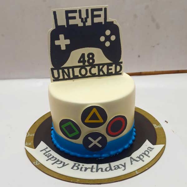 Video Game Level Unlocked Theme Cake1