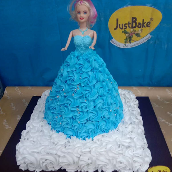 Glory Barbie Cake