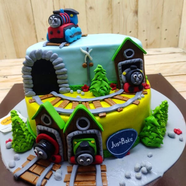 Thomas Train Theme cake