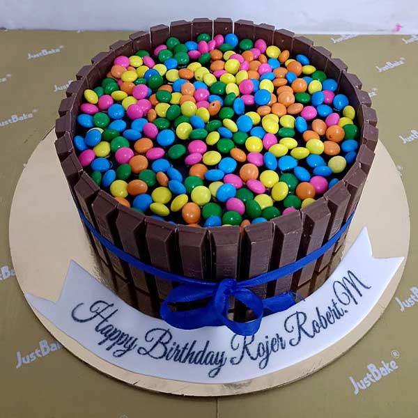 KitKat and Gems Cake