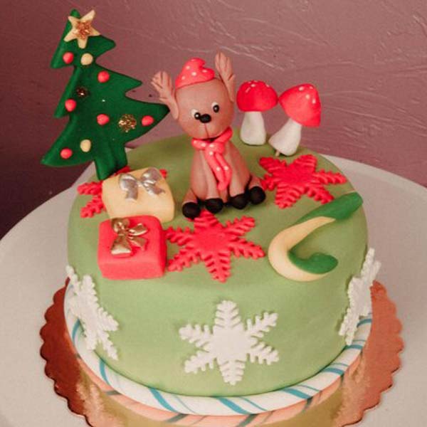 Mouse Cake For Christmas