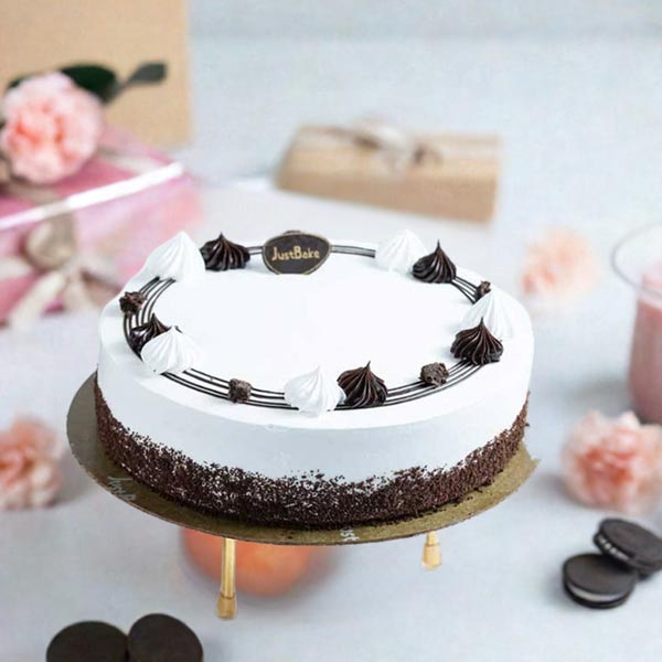 Oreo Womens Day Cake