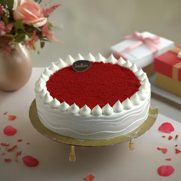 Red Velvet Womens Day Cake