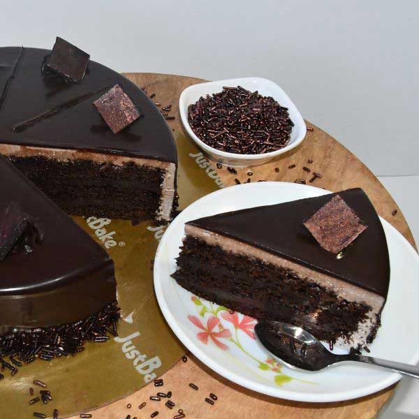 Belgium Truffle Pastry Cut Piece-8