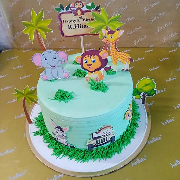 Jungle Safari Cake