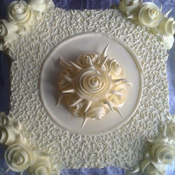 Classic Yellow Cake Cream