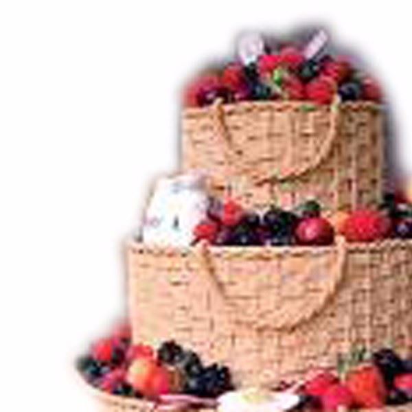 Fruit Baskets Cake