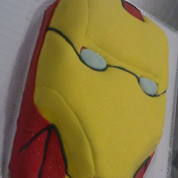 Iron man Face Fondant Cake