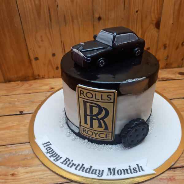 Luxury Wheels Birthday Cake