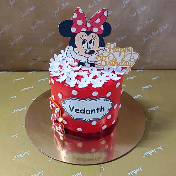 Minnie Mouse Birthday Cake