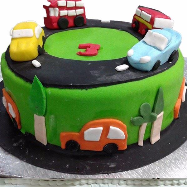 My Car Track Cream Fondant Cake