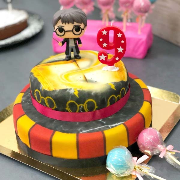 Nine star 2d cake
