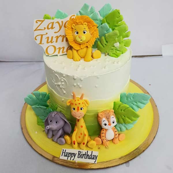 Safari Theme Cake