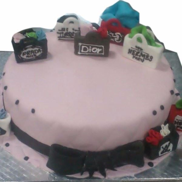 Shopping Happiness Fondant Cake