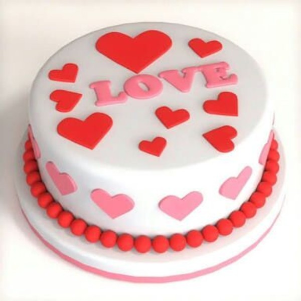 Heart Theme Valentines Day Cake DE42