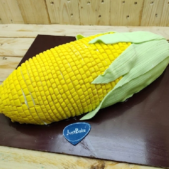Corn shape cake