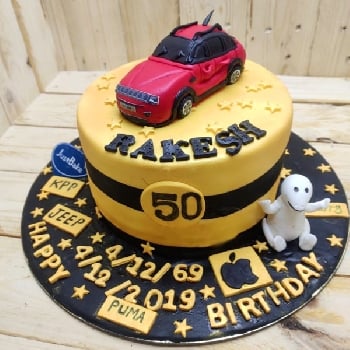 Car theme cake