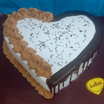 Heart shape Choco Vanilla Cake