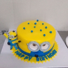 Minion Theme Cake 02