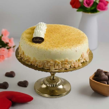 Rasmalai Valentine Cake