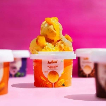 Alphonso Mango Ice Cream 250 ml