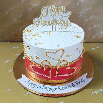 Anniversary Theme White and Red Cake