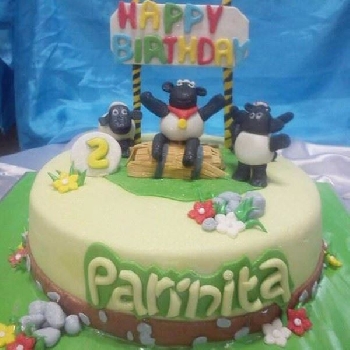 BaBa Black Sheep Fondant Cake