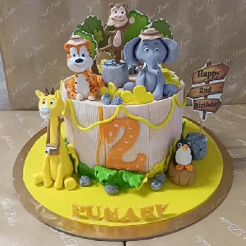 Jungle Animal Cake