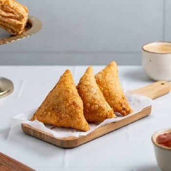 Chicken Keema Samosa