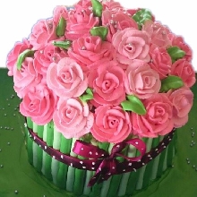 Green Bouquet Cream Cake
