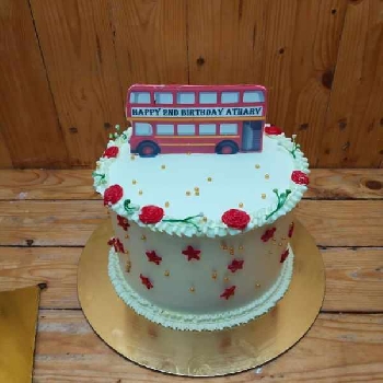 London Bus Birthday Cake