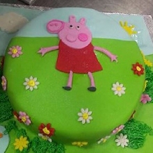 Peppa Pig Cream Fondant Cake
